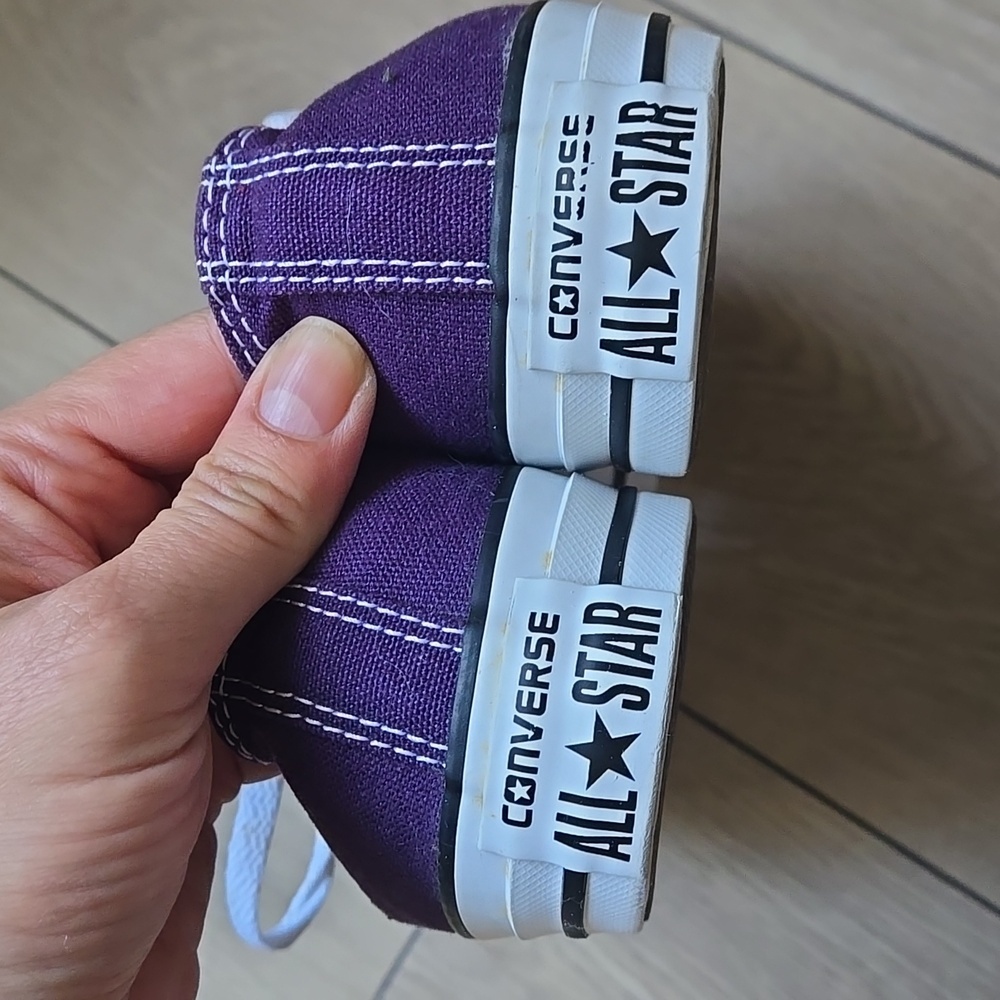 CONVERSE CTAS All Star Purple Unisex Sneakers Womens 7.5 Mens 5.5 - Picture 6 of 7
